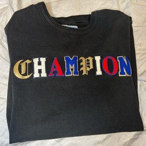 VINTAGE* champion t-shirt, size small